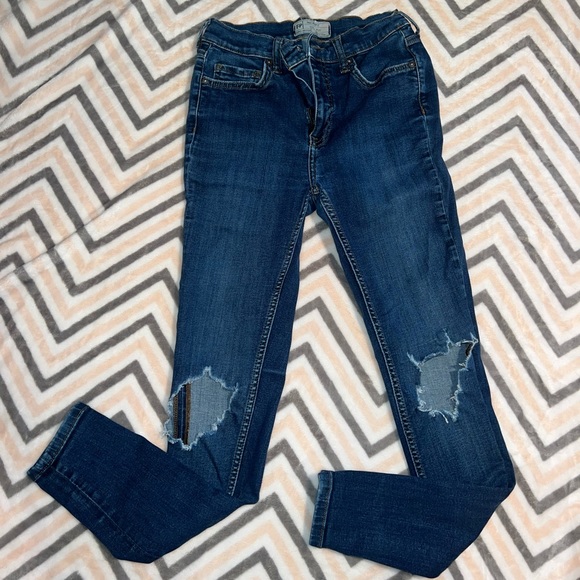 Free People Jeans - Picture 1 of 3